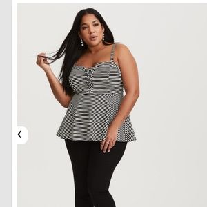 **BRAND NEW** Torrid  black and white striped tank
